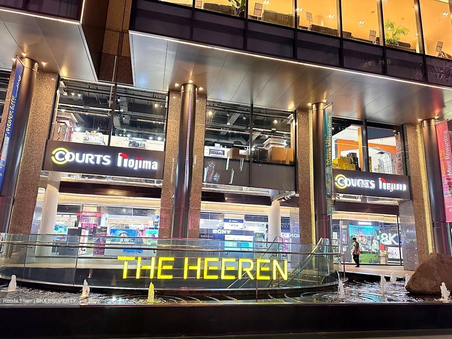 The Heeren (D9), Shop House #568693131